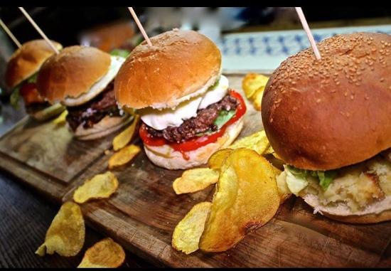 Pub Prince David Victorian English Pub